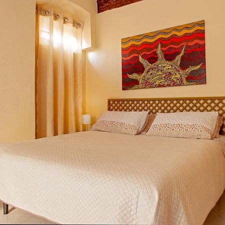 Appartamento Casina Di Alo E Ala Livorno Esterno foto